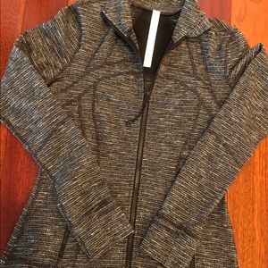 Lululemon Define jacket EUC